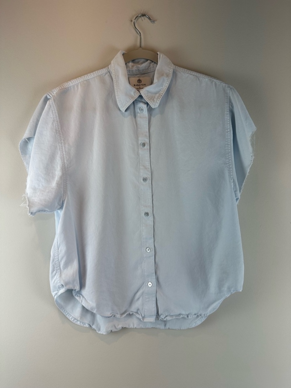 Babaton Iceberg Blue Cut Off Short Sleeve Button Up Casual Hepburn Shirt Small